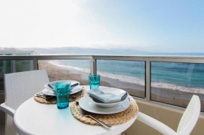 *NEW* Estudio en primera línea Las Canteras
